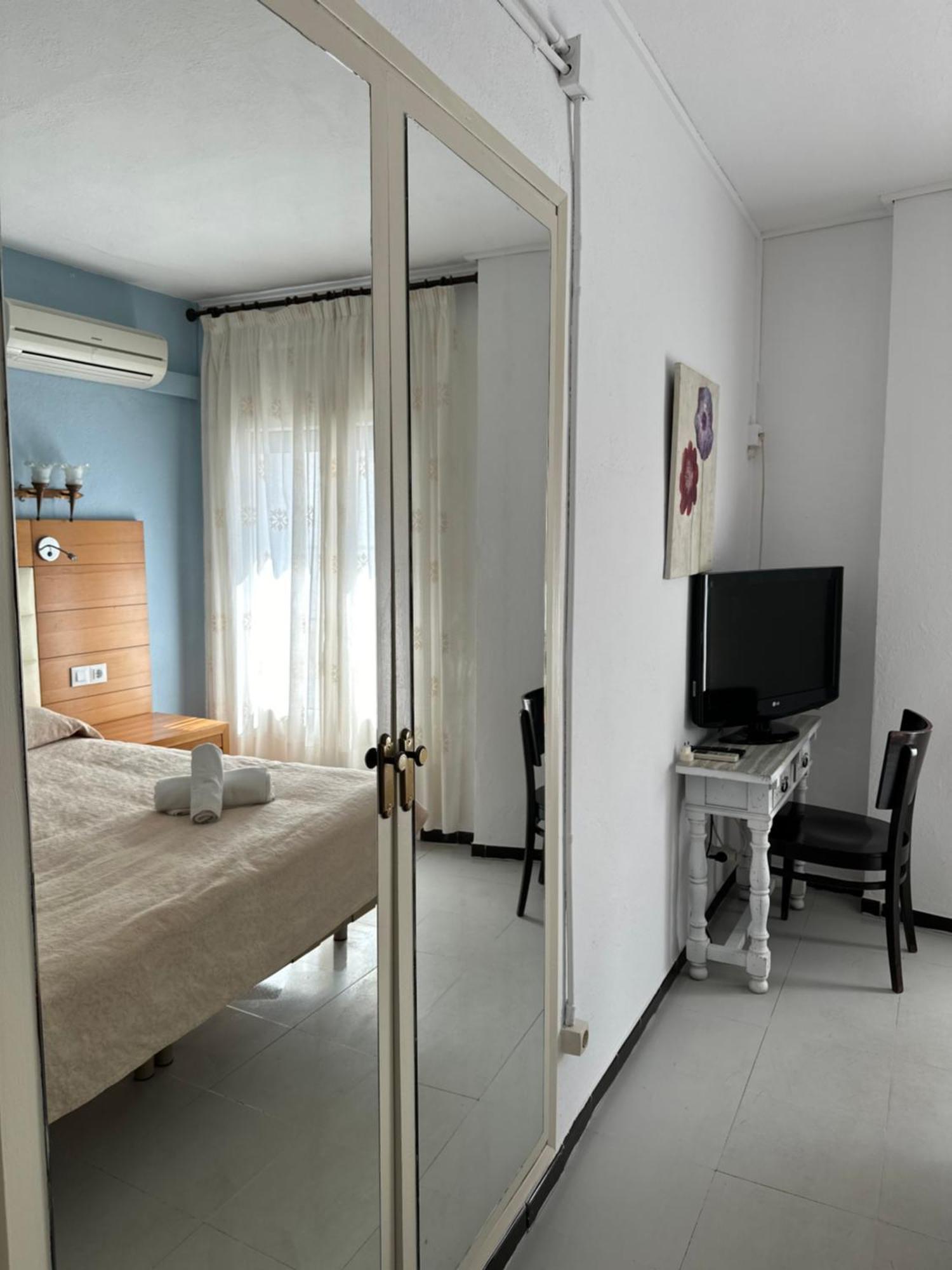 New Roser L'Escala Exterior photo